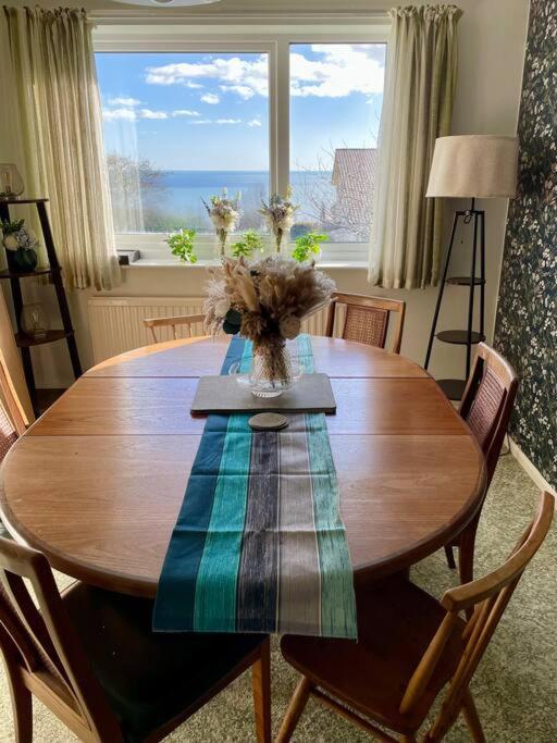 Stunning Charmouth Property With Bay Views! Kültér fotó