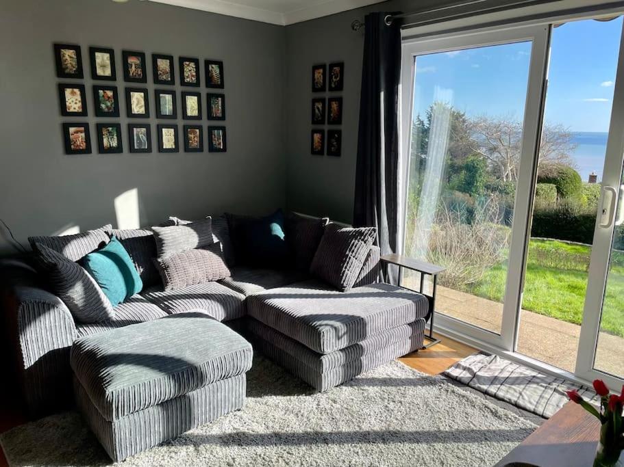 Stunning Charmouth Property With Bay Views! Kültér fotó