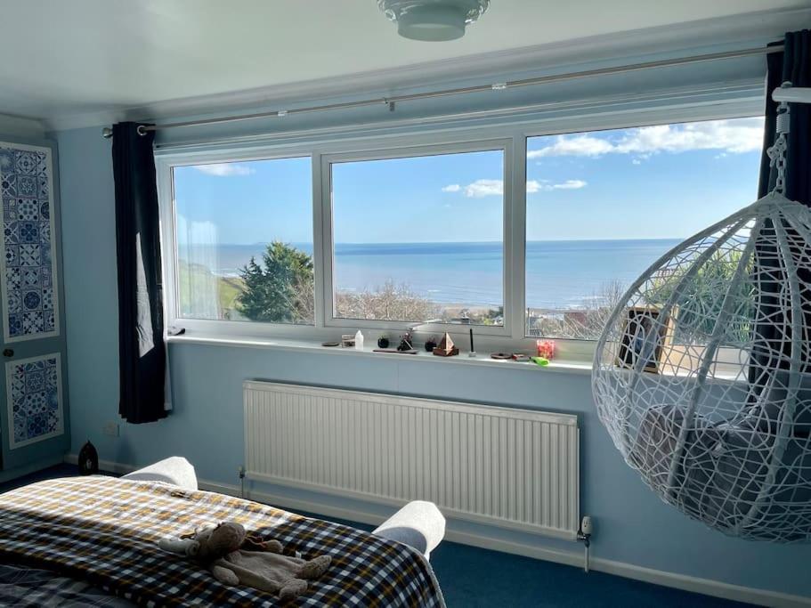 Stunning Charmouth Property With Bay Views! Kültér fotó