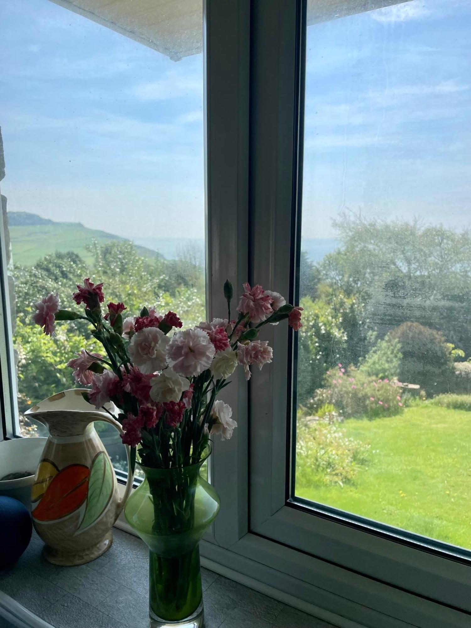 Stunning Charmouth Property With Bay Views! Kültér fotó